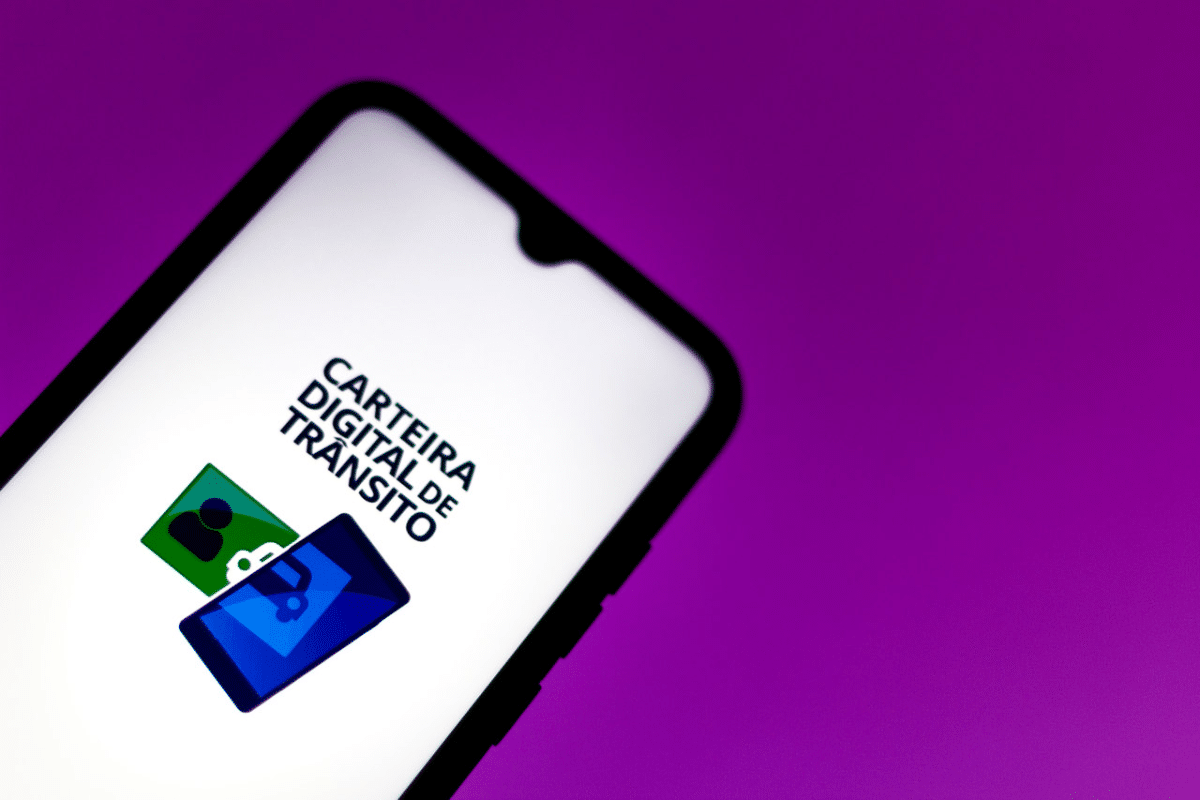 CNH Digital: Saiba Como Ter a Sua Carteira de Habilitação no Seu Smartphone