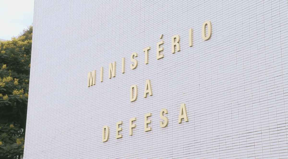 Novo Concurso Público Pelo Ministério da Defesa Para Redução de Militares em Cargos Civis!