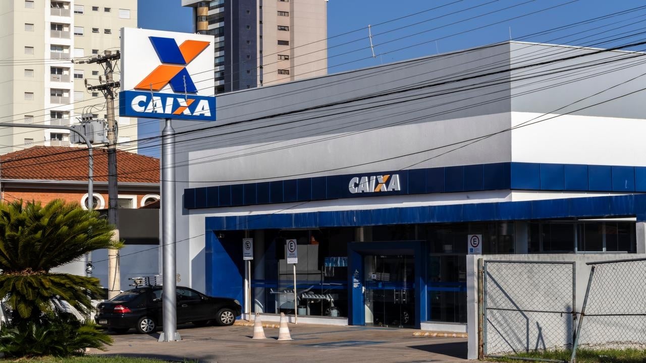 Concurso Caixa 2024: Salários até R$15 mil e 4 mil Vagas! Inscreva-se Já!