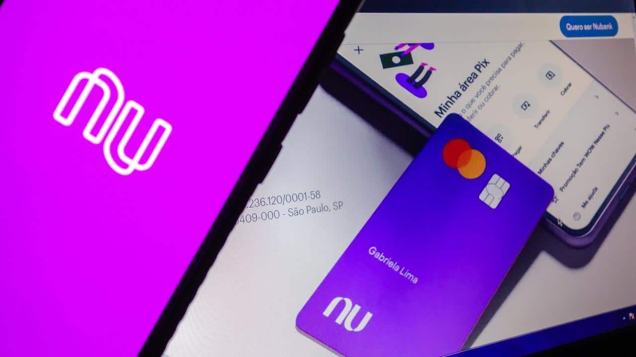 Nubank abandona DOC e estimula uso do PIX: conheça as alternativas de transferências