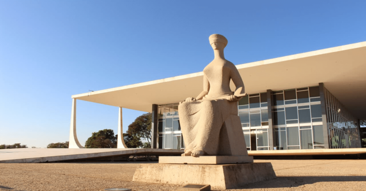 STF Rejeita Revisão da Vida Toda: Impacto em Aposentadorias!