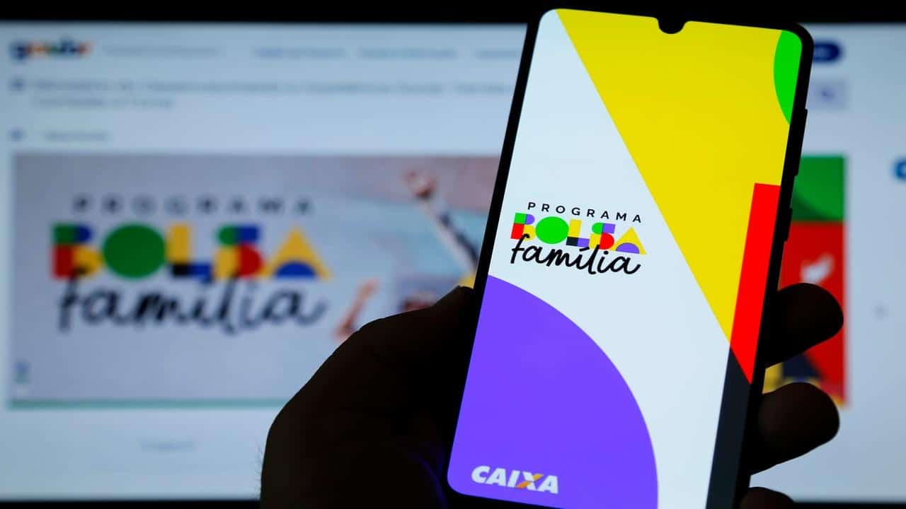 BOLSA FAMÍLIA Distribui Leite pelo CRAS! VEJA os benefícios desse incentivo nutricional!