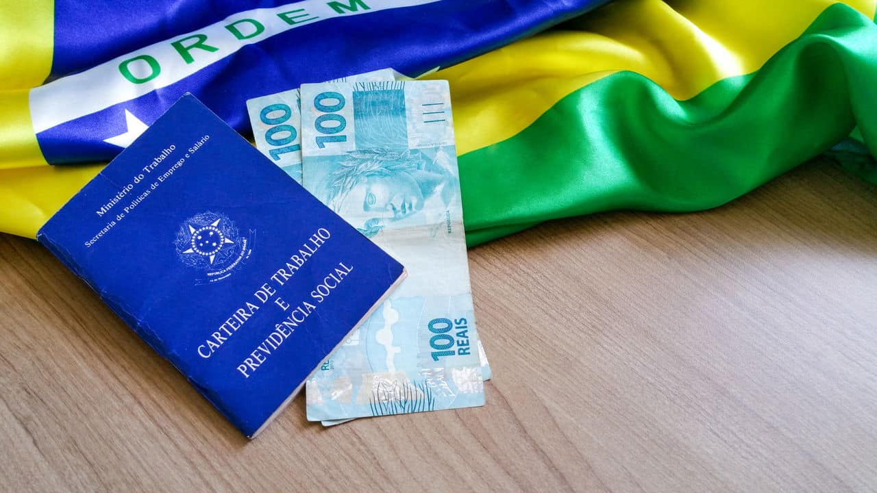 13º Salário do INSS: Alegria de Pobre ou Dinheiro Que Some Rápido?