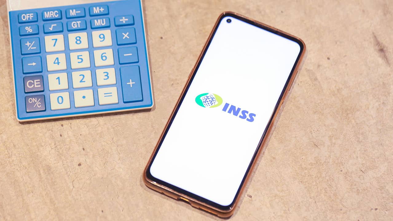 Entenda a nova tabela do INSS para contribuintes individuais e facultativos em 2025. Descubra como as contribuições garantem seus benefícios previdenciários.