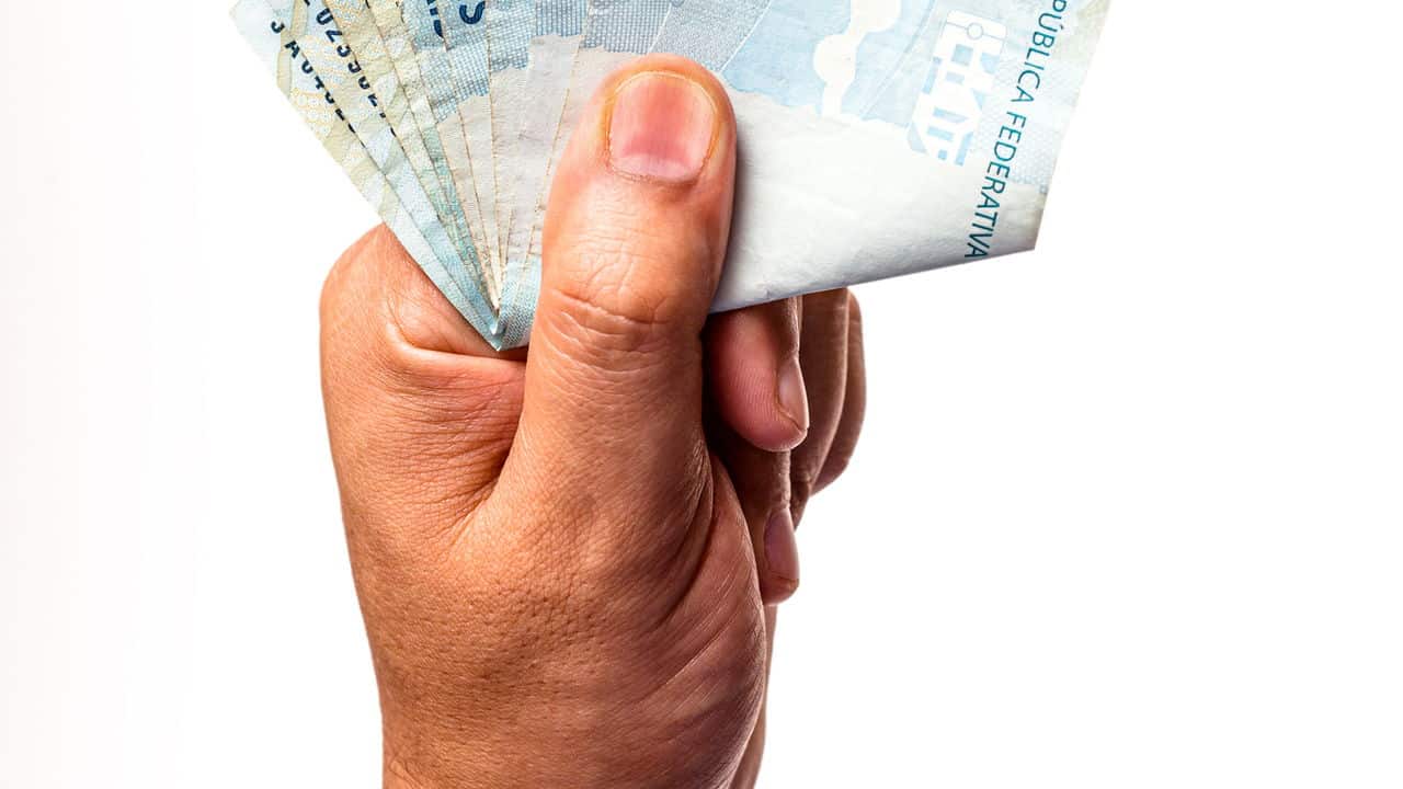 Aposentadoria chega antes do boleto? confira o calendário do inss para março e abril