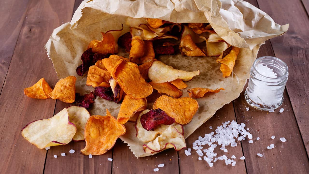Aprenda a fazer chips de batata doce perfeitos na airfryer!