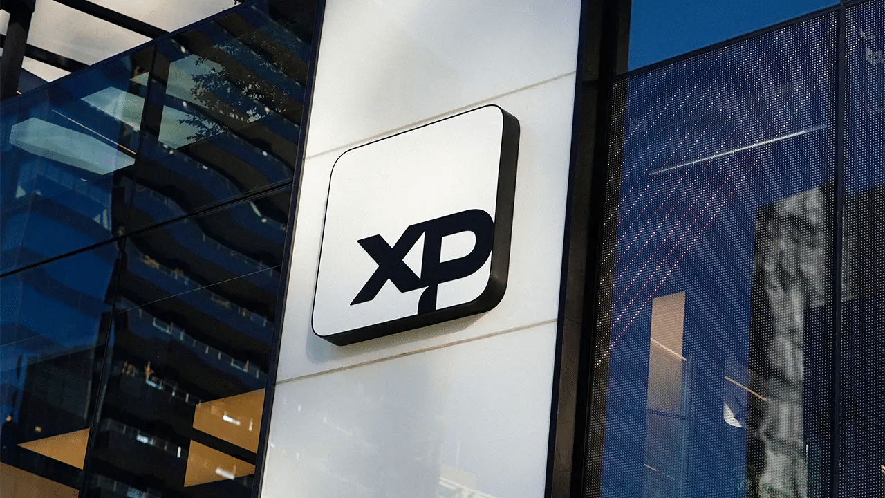 Cartão super premium da XP e Visa chega com direito até a voo de helicóptero
