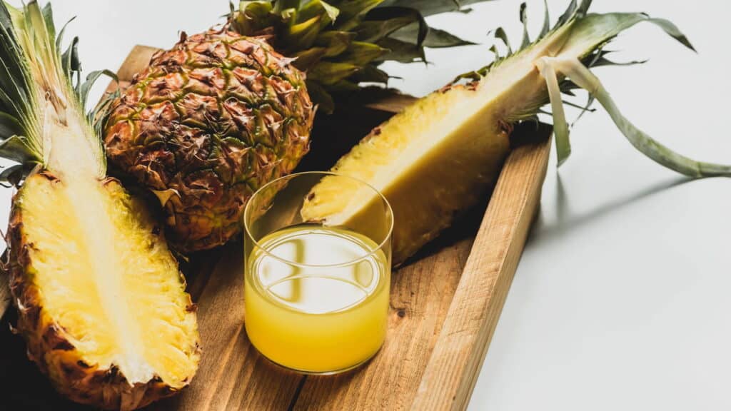 O Abacaxi Não É Uma Fruta Só: Descubra o Segredo Surpreendente por Trás Dessa Delícia Tropical!