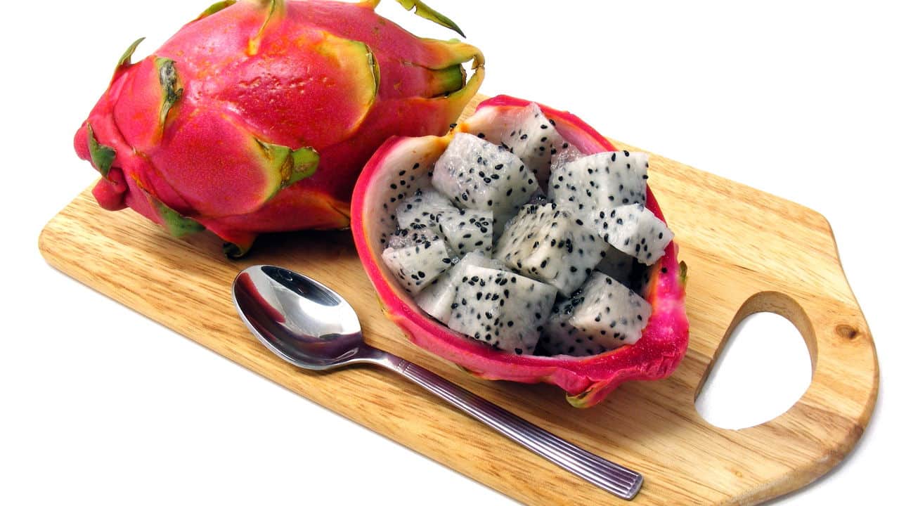 Pitaya: A Fruta do Dragão Que Brilha no Escuro e Ajuda na Digestão!